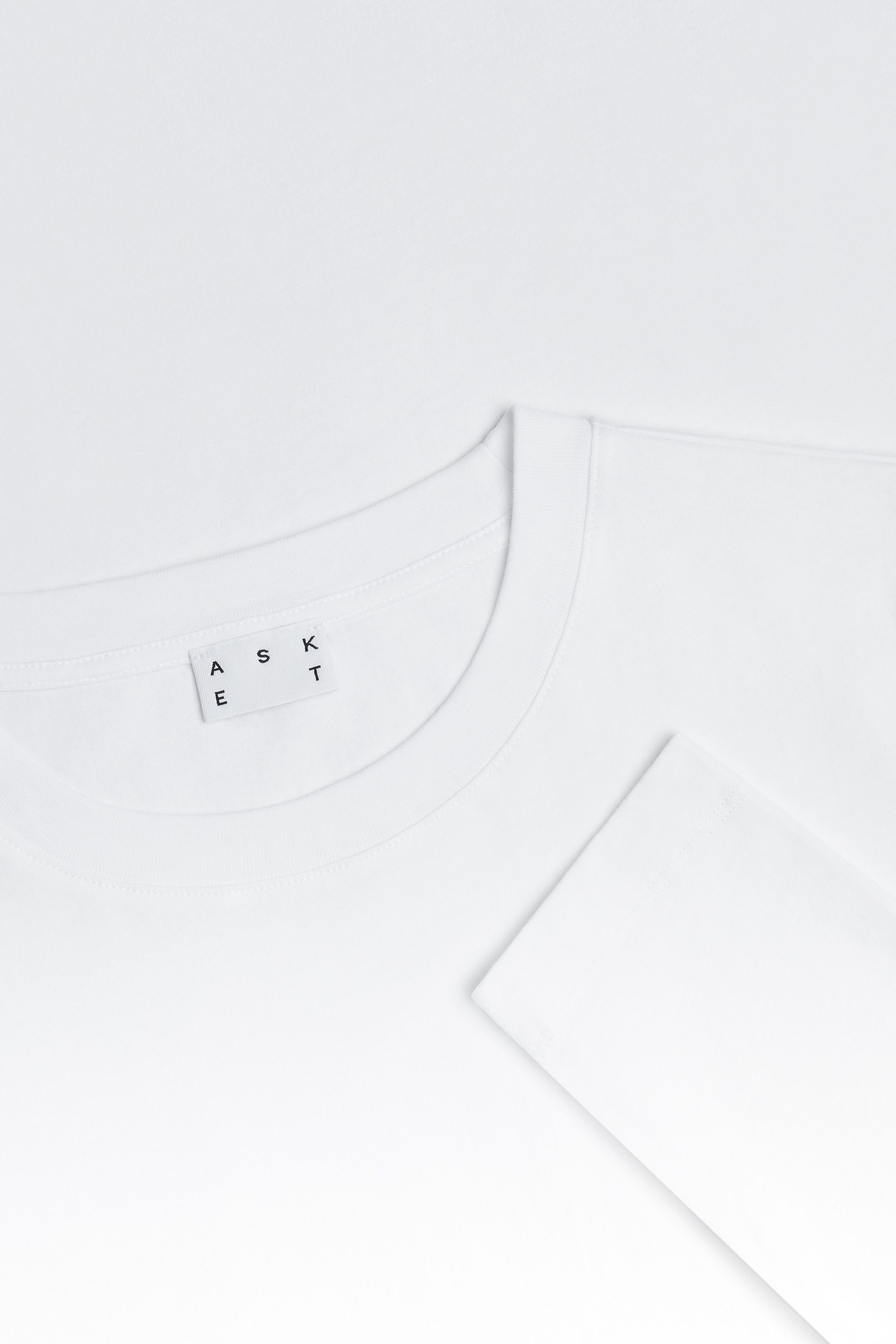 Image number 6 of The Long Sleeve T-Shirt - Archive