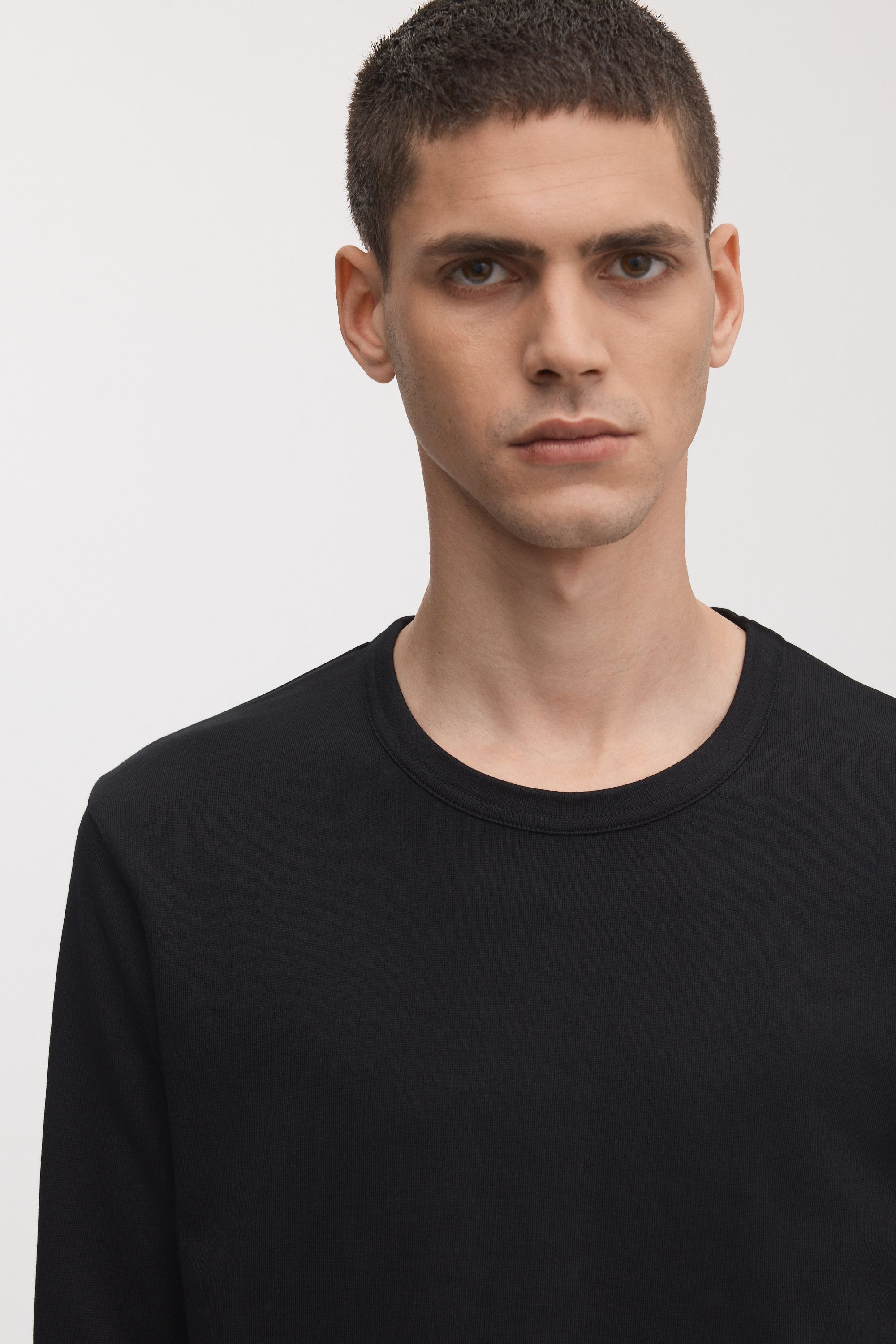 Image number 5 of The Long Sleeve T-Shirt