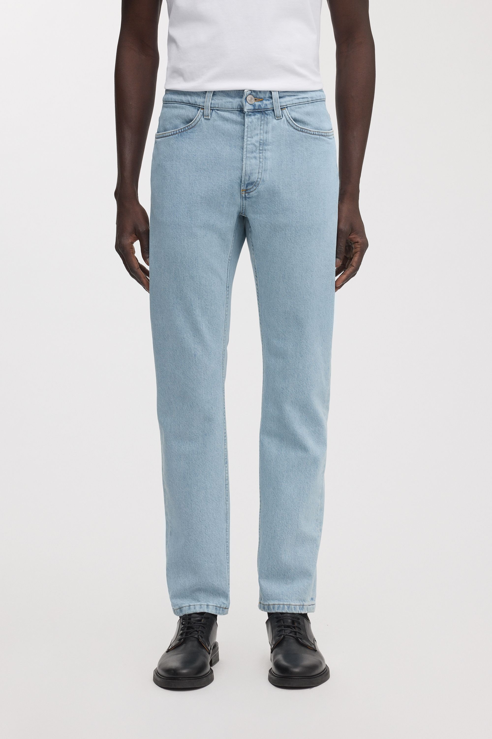 Image number 3 of The Slim Jeans