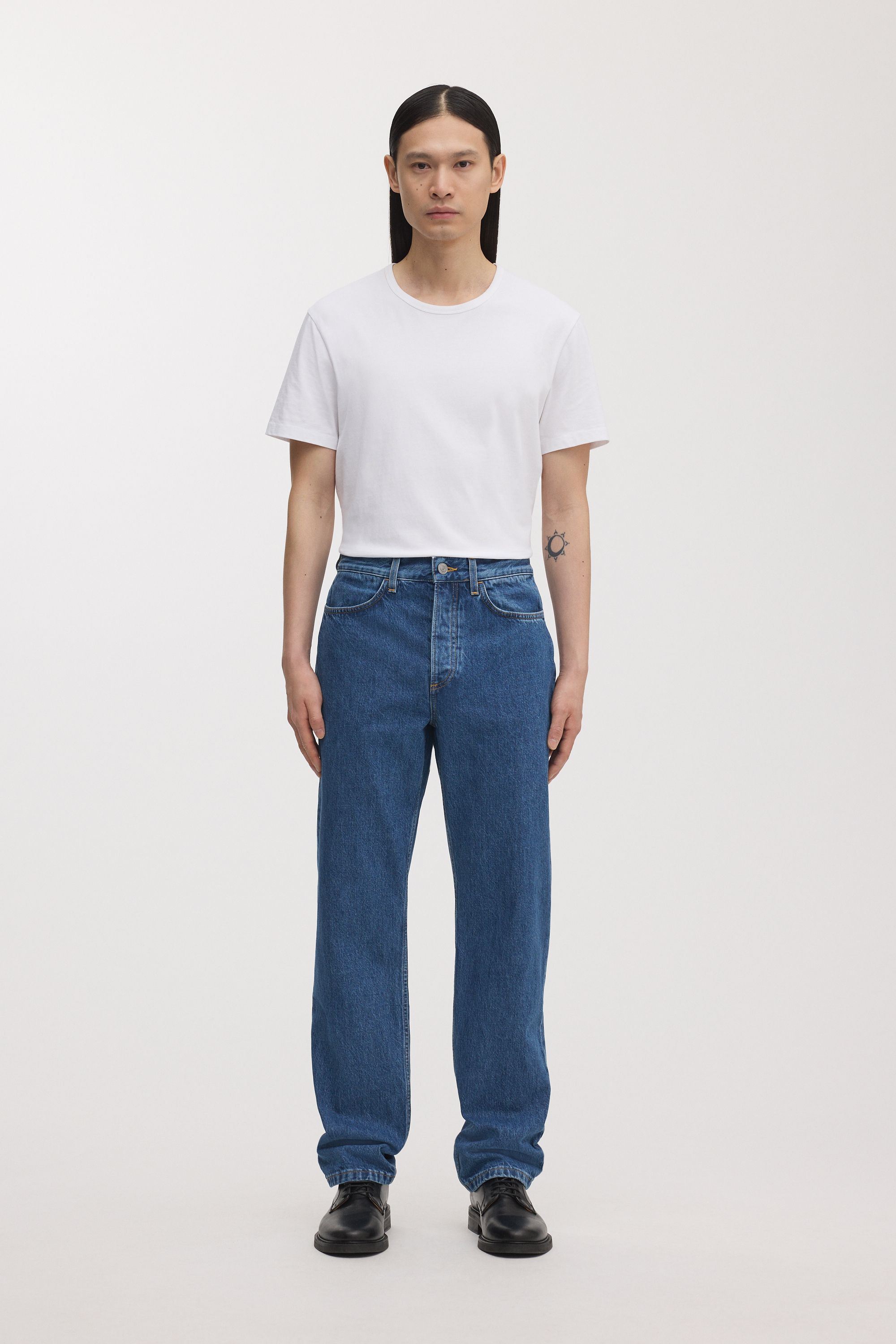 The Loose Jeans